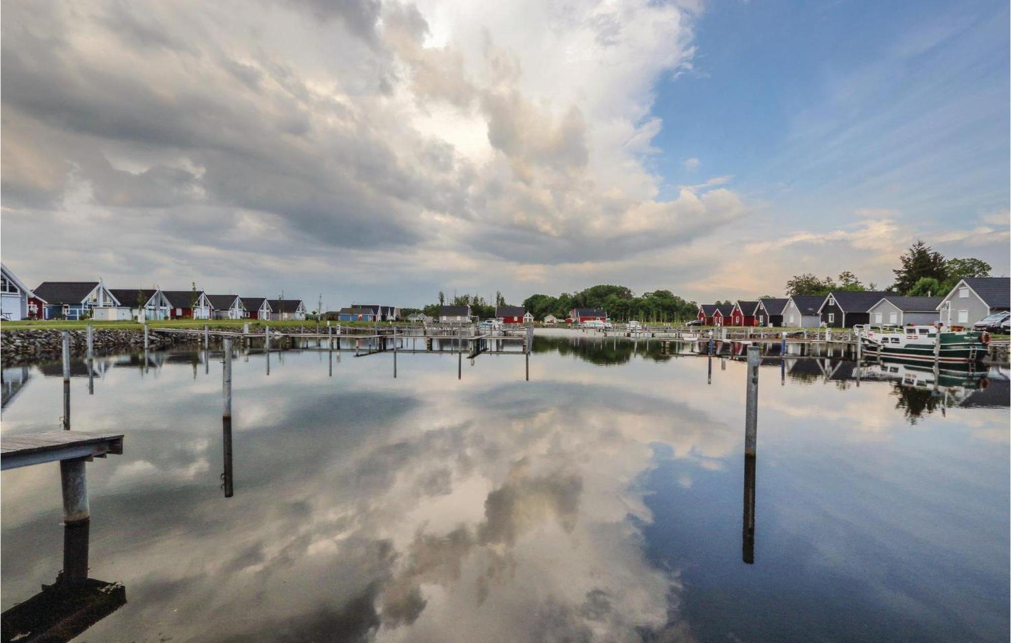 Nice Home In Zerpenschleuse With House Sea View Esterno foto