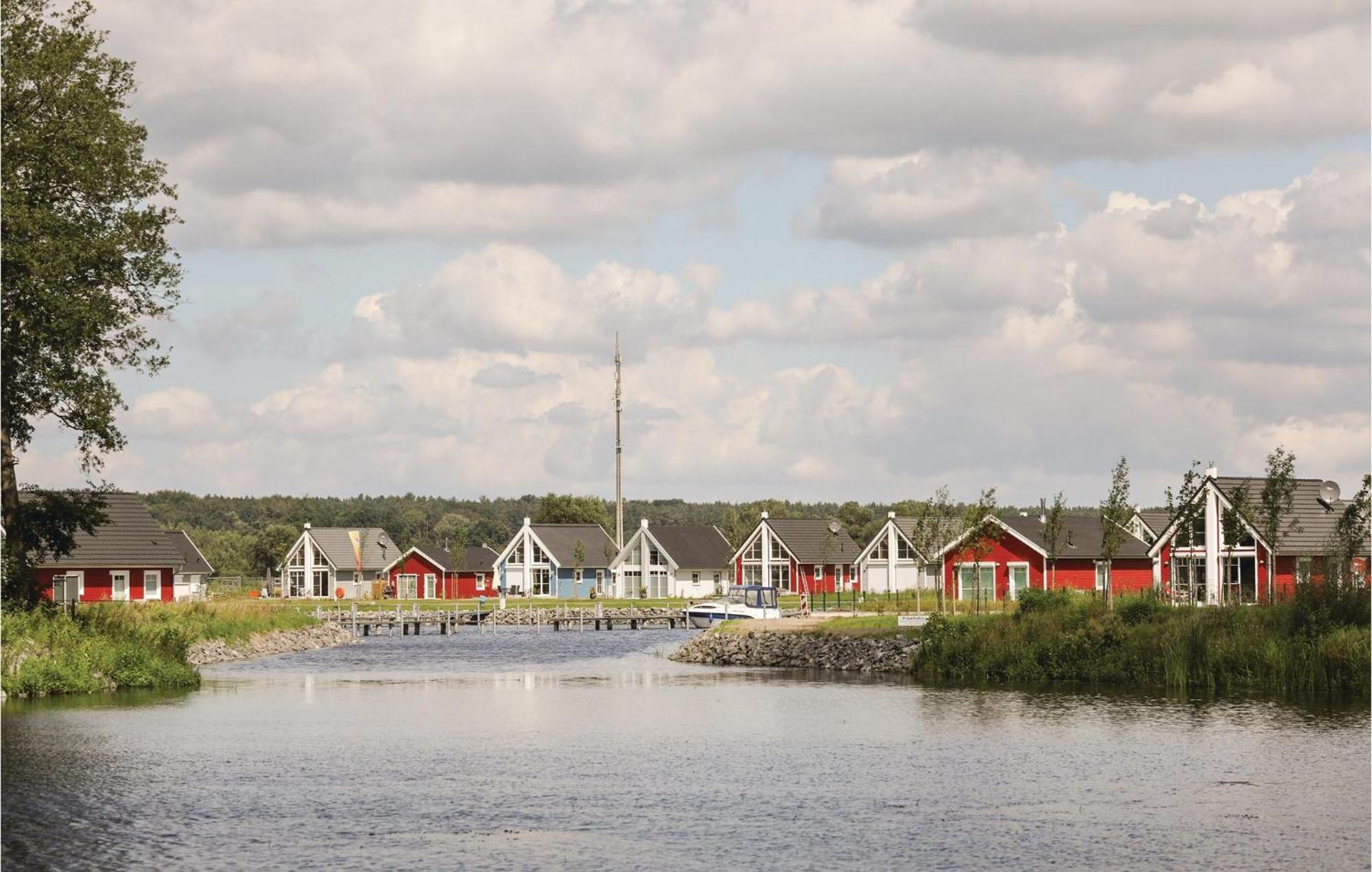Nice Home In Zerpenschleuse With House Sea View Esterno foto