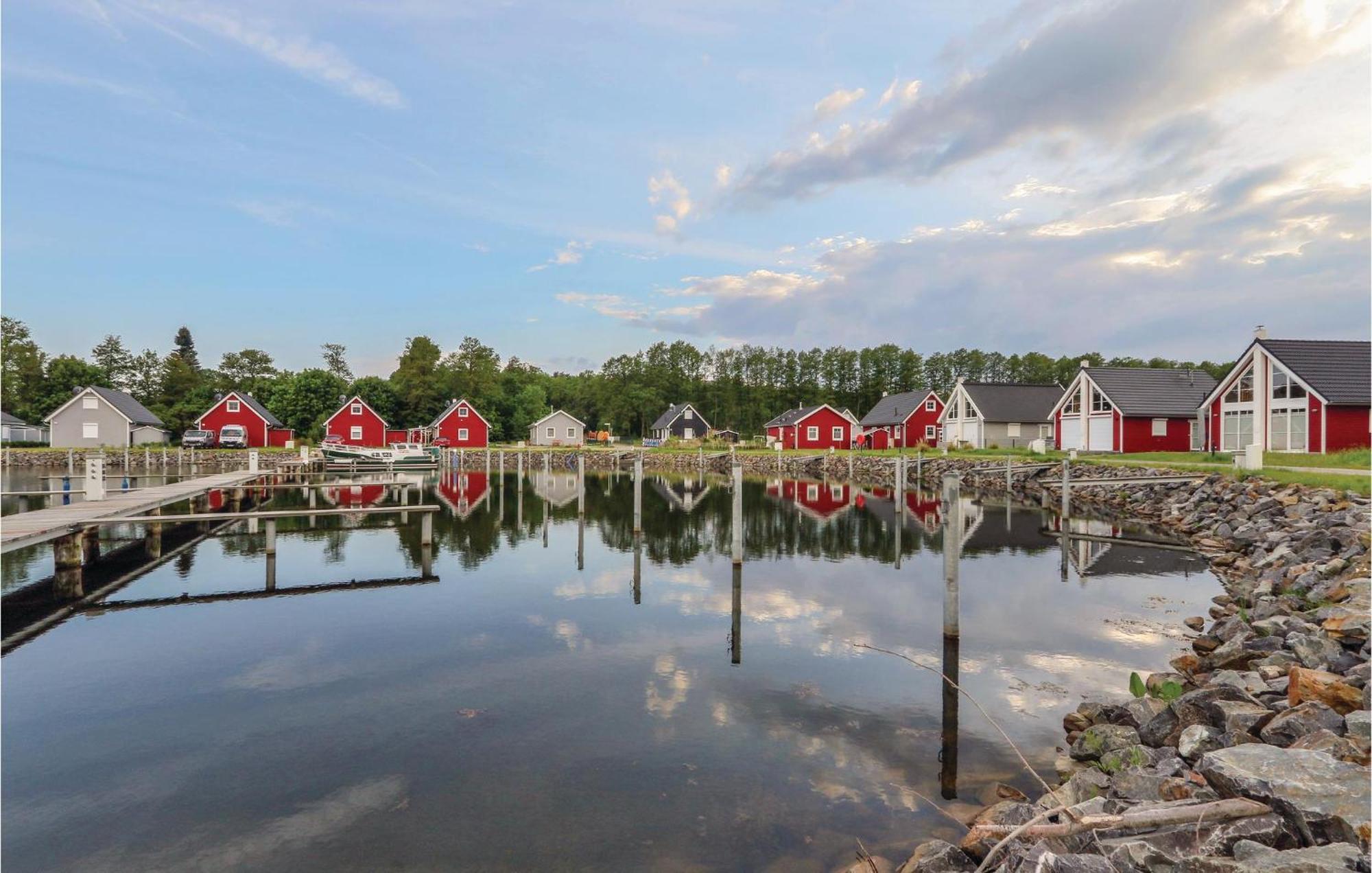 Nice Home In Zerpenschleuse With House Sea View Esterno foto